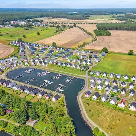 Holiday home Haus Hafenblick Wandlitz
