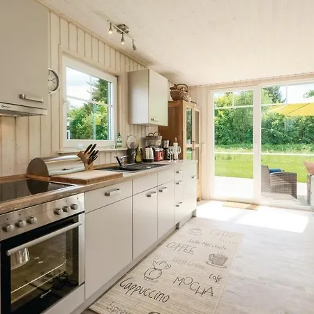 Haus Hafenblick Holiday home Wandlitz